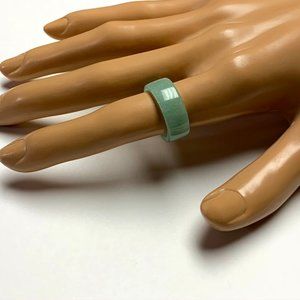 Green Aventurine Carved Gemstone Band Sz 7 1/4